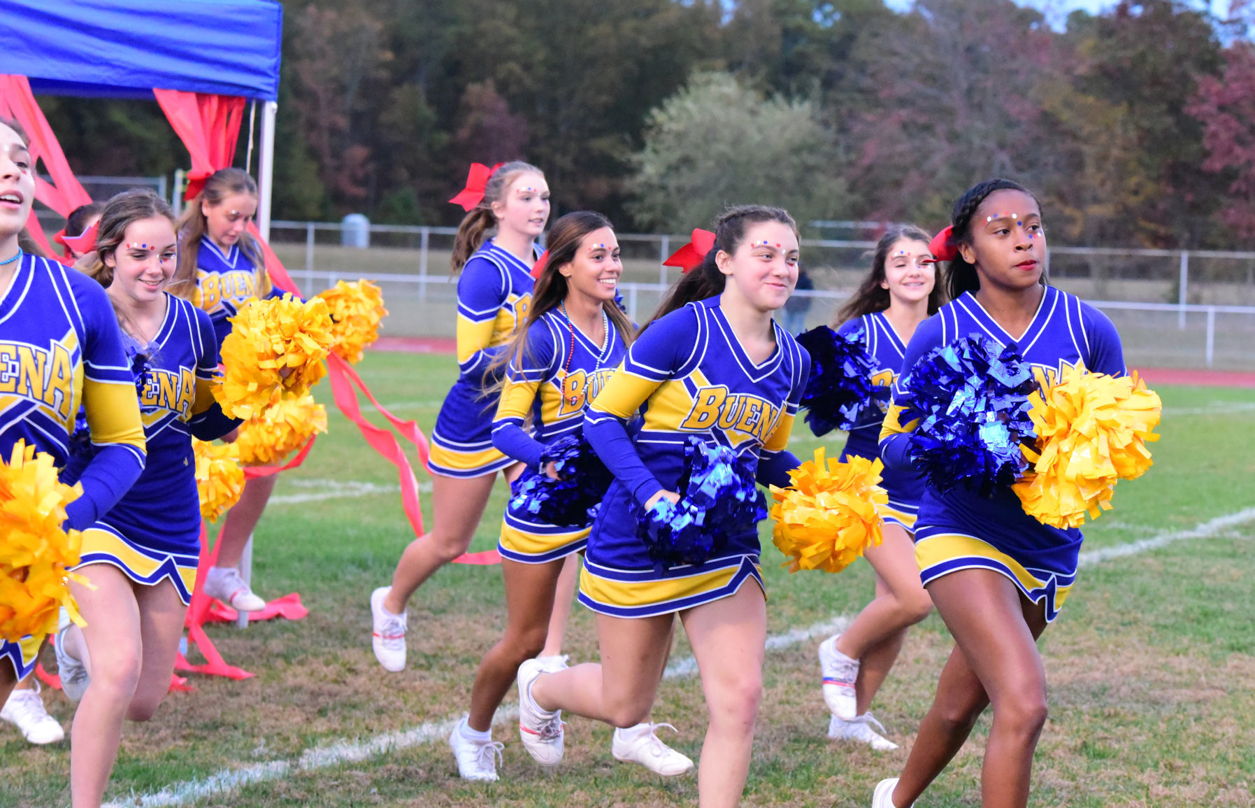 102619_spt_buenafootball 24.jpg